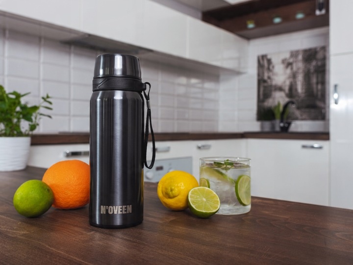 BIDON TERMOS BUTELKA KUBEK TERMICZNY Z UCHWYTEM NA KAWĘ HERBATĘ 700ML SITKO