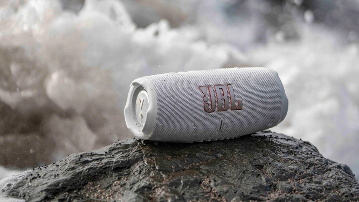 Głośnik przenośny JBL Charge 5 biały