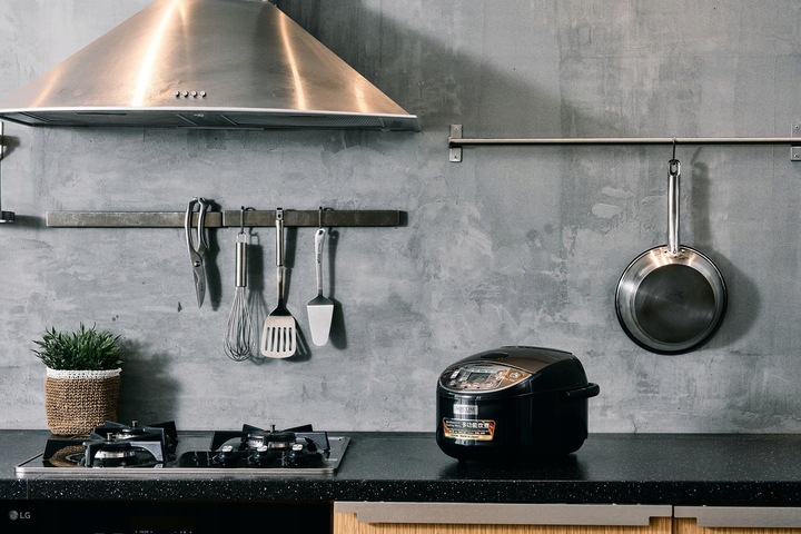 Ryżowar urządzenie do ryżu i na parę Zojirushi Micom NL-GAQ10 1L Czarny