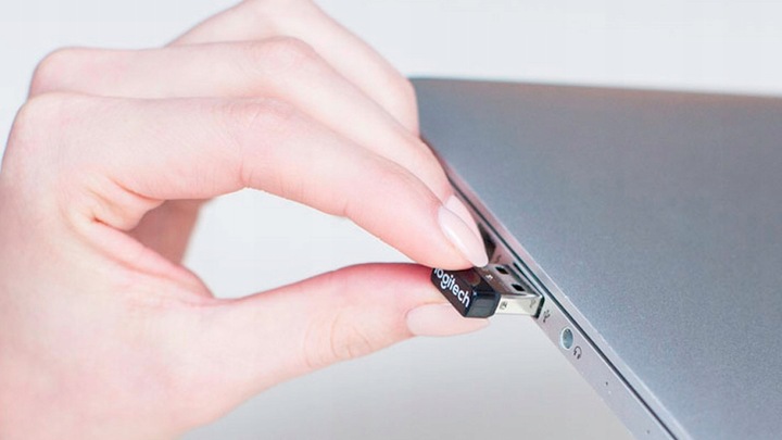 Myszka Bezprzewodowa do laptopa LOGITECH B170 NANO mała czarna