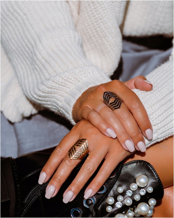 Pierścionek damski REGULOWANY szeroki geometryczny