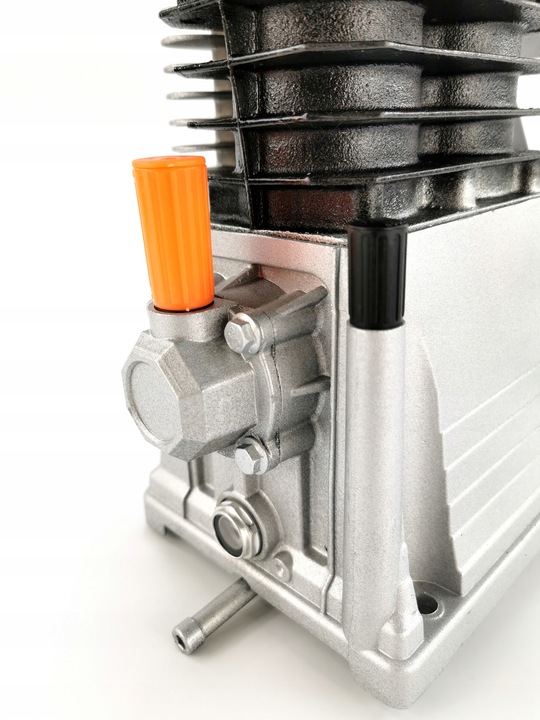 SPRĘŻARKA POWIETRZA POMPA H-2065 2,2kW DO KOMPRESORA 9BAR 3KM 590l/min OLEJ