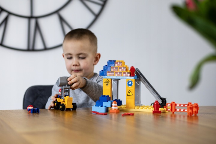 KLOCKI UNICO PLAC BUDOWY BUDOWNICZY KONSTRUKCYJNE KOMPATYBILNE 39 ELEMENTÓW