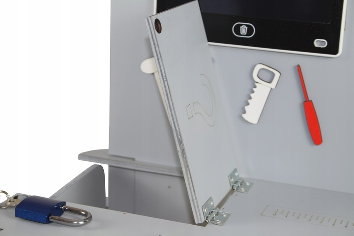 KOLOR Drewniany warsztat majsterkowicz tablet kłódka imadło schowek piła PL