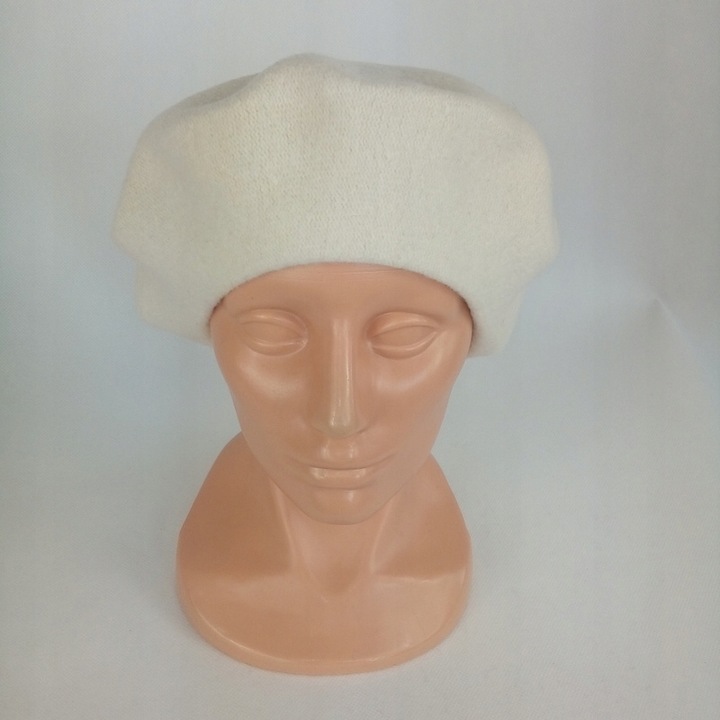 250 BERET FEZKO KREMOWY rozm. 11,5" duży