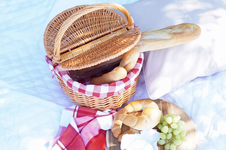 KOSZ NA PIKNIK KOSZYK PIKNIKOWY WIKLINOWY DUŻY MOCNY CZERWONY Z RĄCZKĄ