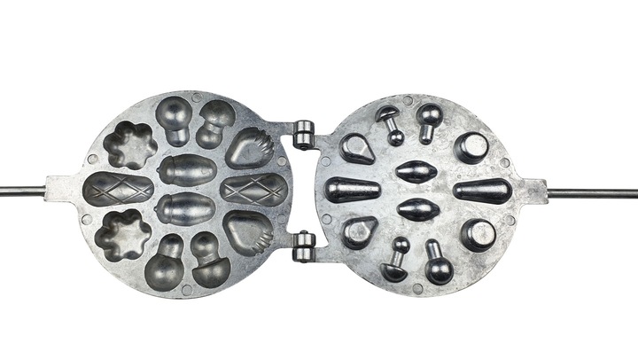 FORMA OPIEKACZ DO PIECZENIA CIASTEK W RÓŻNYCH KSZTAŁTACH MIX orzeszków #73