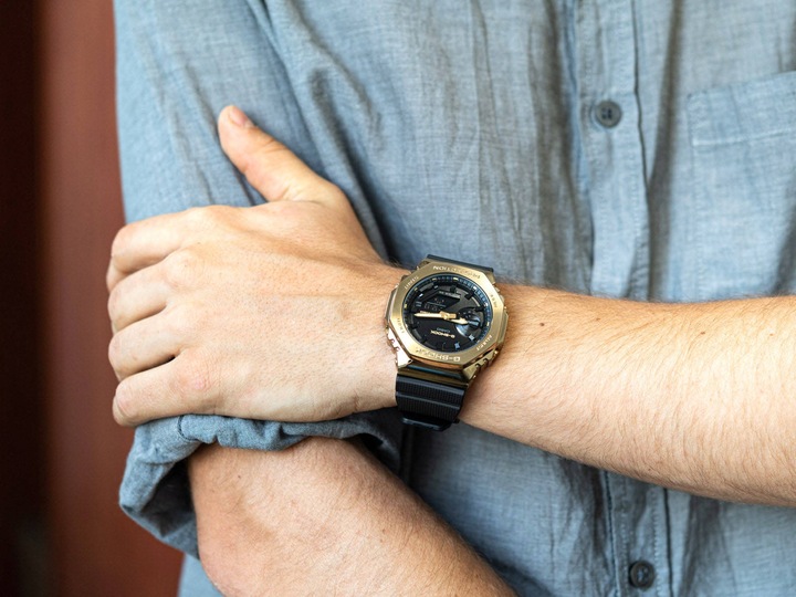 MĘSKI ZEGAREK CASIO GM-2100G-1A9ER G-SHOCK GOLD