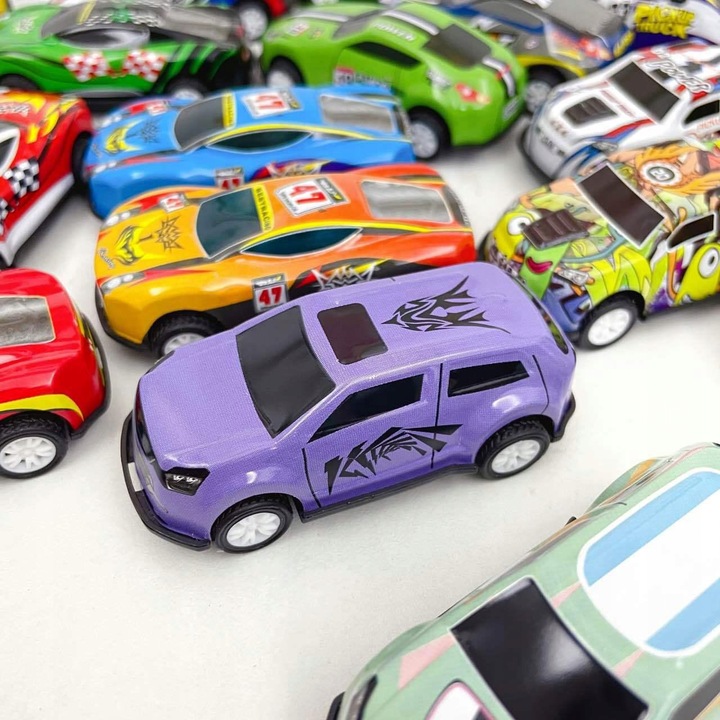 DUŻY ZESTAW SAMOCHODÓW METALOWE AUTKA RESORAKI AUTKO Z NAPĘDEM + AKCESORIA