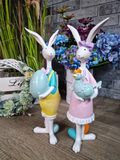 FIGURKA WIELKANOCNY ZAJĄC KRÓLIK Z PISANKĄ model X