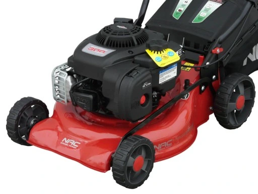 KOSIARKA SPALINOWA BEZ NAPĘDU NAC LP42-300 BRIGGS SZEROKOŚĆ 42 CM LEKKA