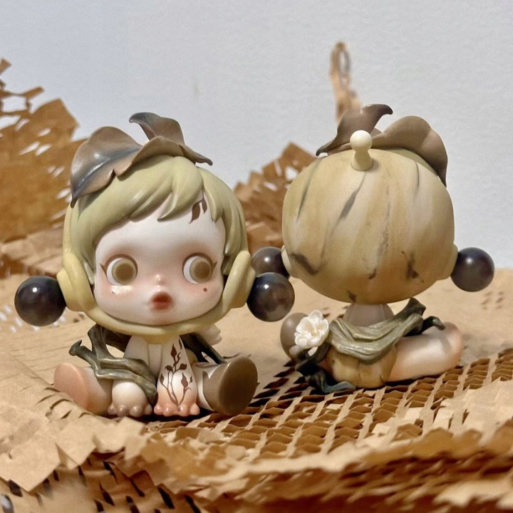 POP MART SKULLPANDA Series : Blind Box Kolekcjonerski + Unikatowy Design