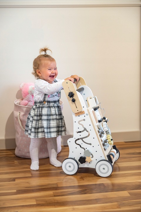 Drewniany chodzik interaktywny pchacz Dla Dzieci KiddyMoon WK-001