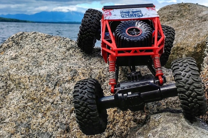 SAMOCHÓD RC ROCK CRAWLER 4x4 DWA SILNIKI AUTO TERENOWY