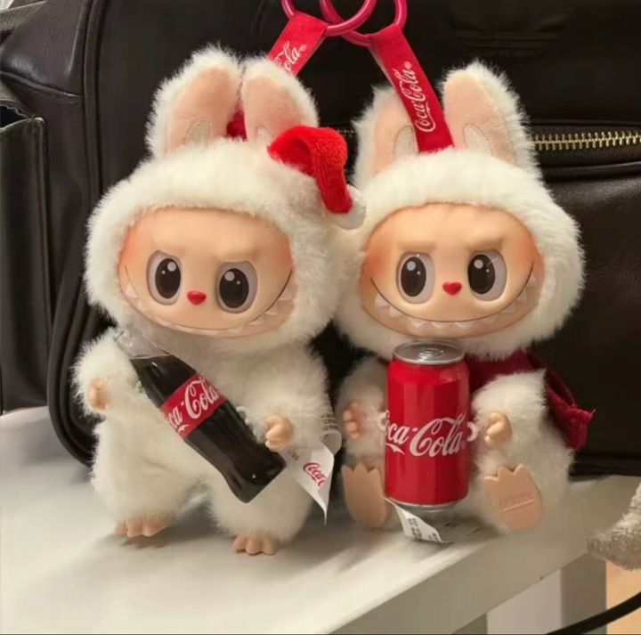 LAFUFU THE MONSTERS COCACOLA MASKOTKA NIESPODZIANKA SURPRISE BRYLOK ZABAWKA