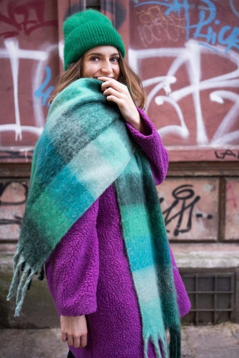 Czapka zimowa damska Buckland - angorowa, ciepła i miła Ecru