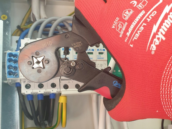 ENERGOTYTAN ZACISKARKA DO TULEJEK 0,25-10 / HI10