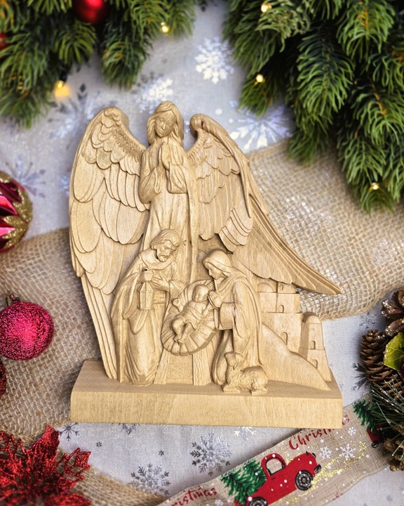 SZOPKA BOŻONARODZENIOWA Z LITEGO DREWNA ŚWIĘTA RODZINA PREZENT Z GRAWEREM