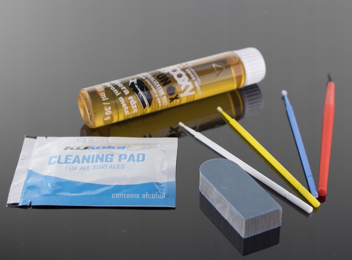 FixPro LAKIER SAMOCHODOWY AUDI LZ7L ZAPRAWKA ZESTAW NA RDZE 50ml