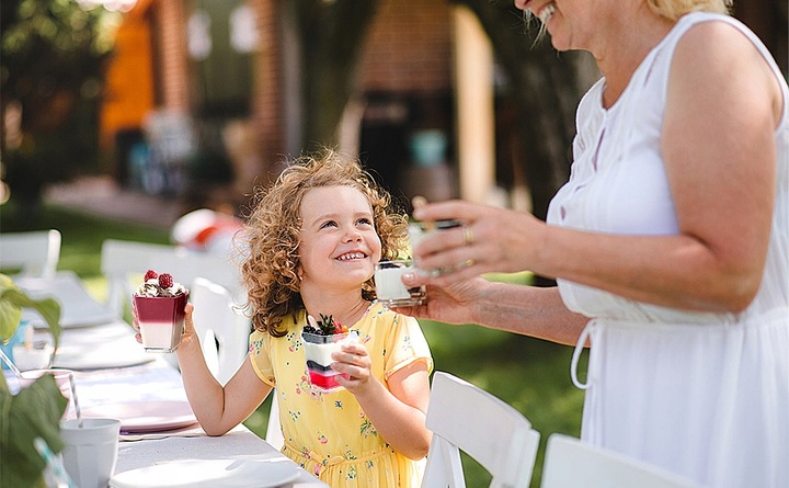 50XPucharki PIRAMIDA 60ml+łyżeczki 50szt NA PRZEKĄSKI POJEMNIKI NA DESERY