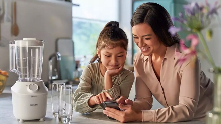 BLENDER KIELICHOWY PHILIPS HR2041/00 450W 1,9l KRUSZENIE LODU BIAŁY