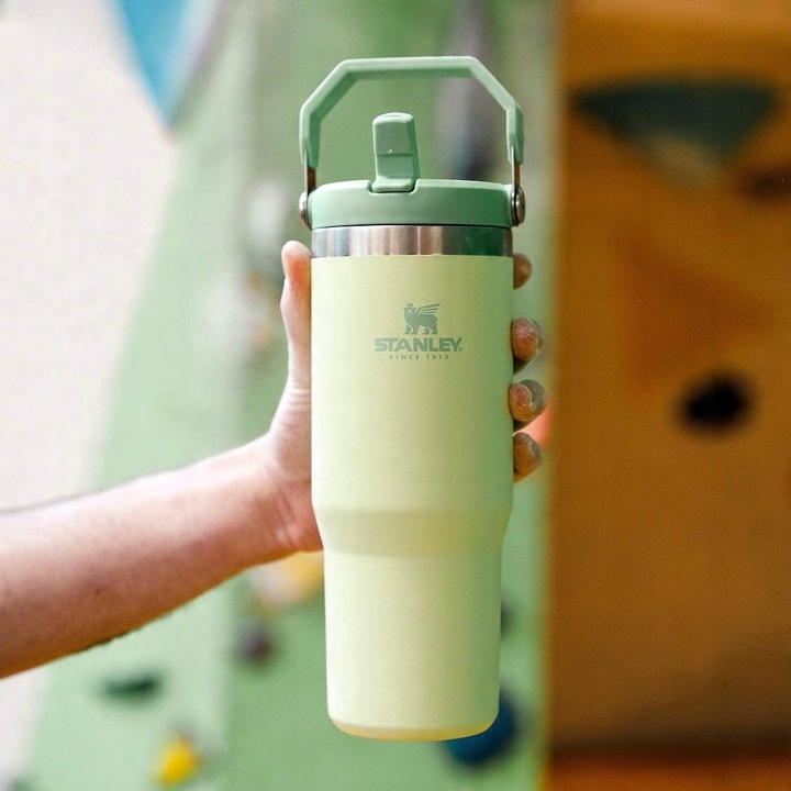 KUBEK STANLEY The IceFlow Flip Straw Tumbler 0.89L / 30oz bidon butelka