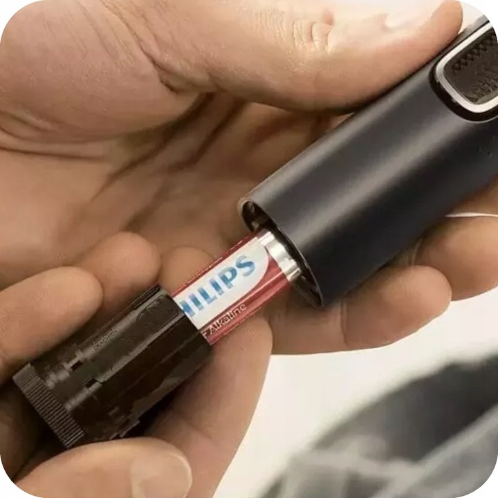 TRYMER GOLARKA PHILIPS DO USZU BRWI NOSA ZAROSTU