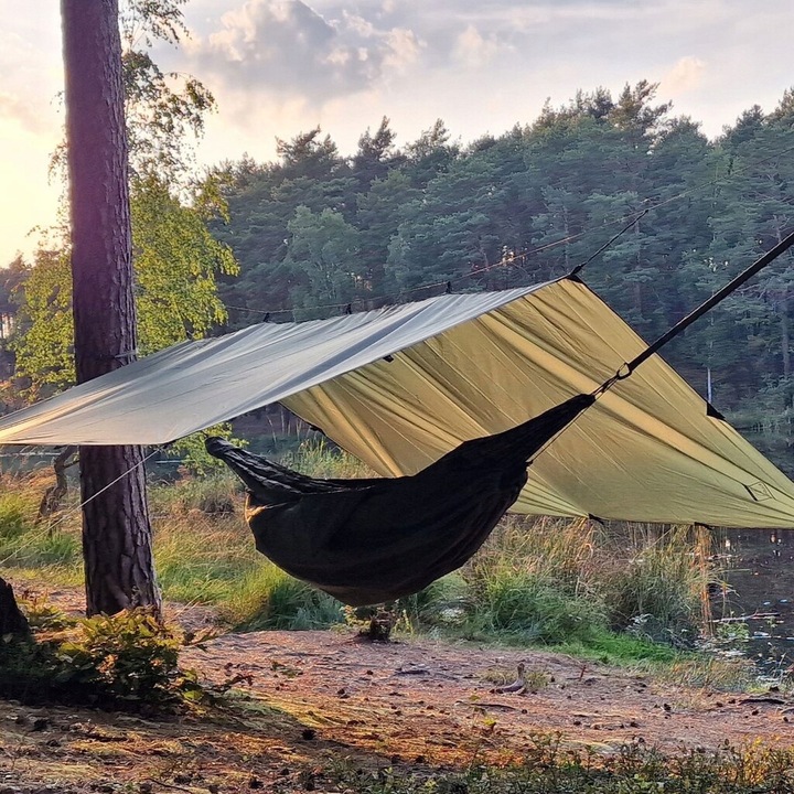 Płachta biwakowa wodoodporna turystyczna Bushmen Easy Tarp 3 x 3 m Green