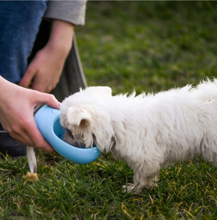 BUTELKA NA WODĘ DLA PSA BIDON POIDŁO MISKA 0,5L PRZENOŚNA SPACER TURYSTYCZN