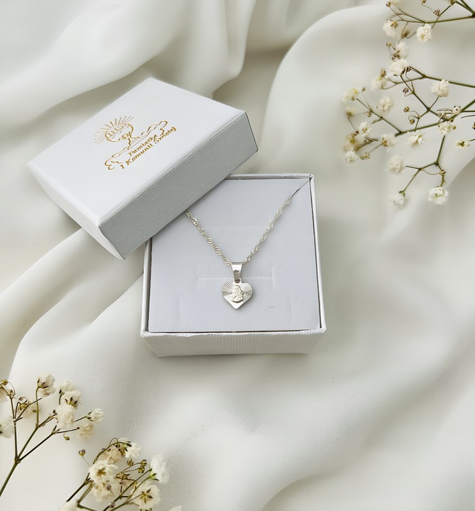 Srebrny łańcuszek 45 cm medalik serce Boska Częstochowska Komunia i Chrzest