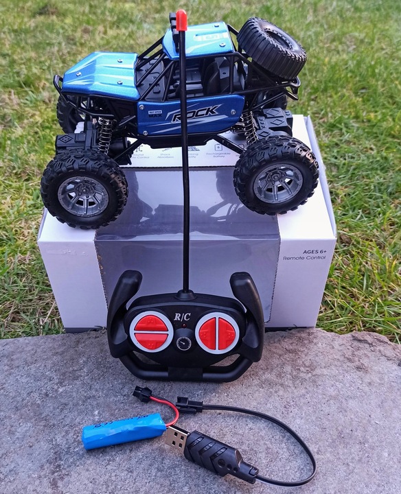 Autko Zdalnie Sterowane MONSTER TRUCK METAL LED dla Dzieci samochód RC auto