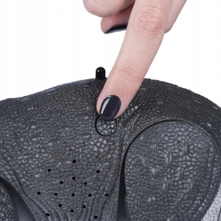 DINOZAUR zdalnie sterowany Triceratops CHODZI RYCZY ŚWIECI INTERAKTYWNY