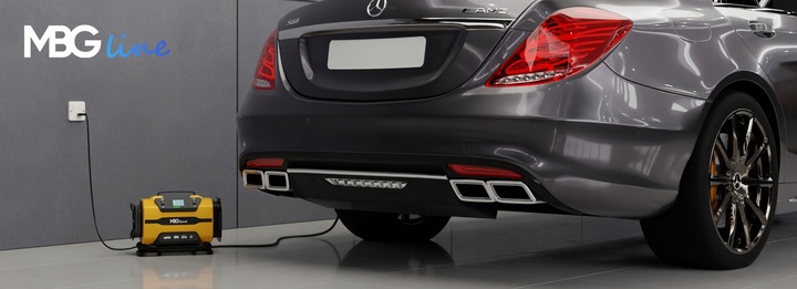 Kompresor samochodowy MBG Pro 12 V 230 V sprężarka pompka latarka 35 l/min