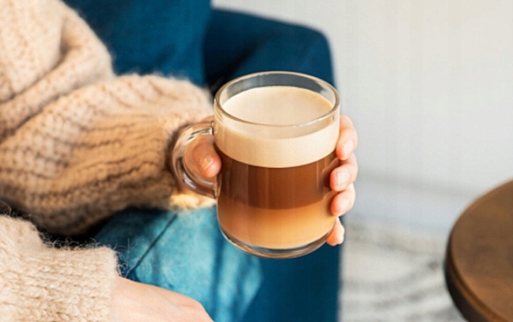 Ekspres KRUPS Nespresso Vertuo Pop XN9201 + ZESTAW 12 KAW