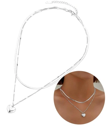 Naszyjnik lancuszek srebrne serduszko CELEBRYTKA