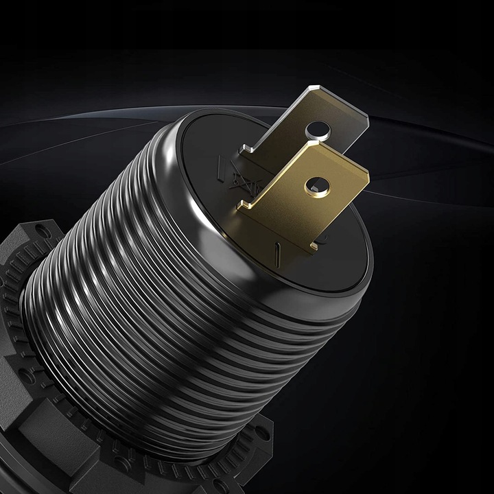 GNIAZDO ŁADOWARKA SAMOCHÓD QC3.0 3xUSB 12V-24V