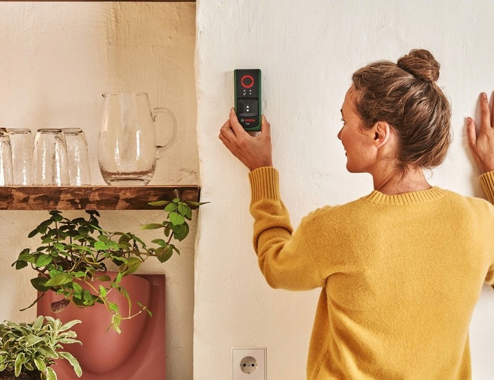 CYFROWY WYKRYWACZ METALI i PRZEWODÓW TRUVO 2 BOSCH