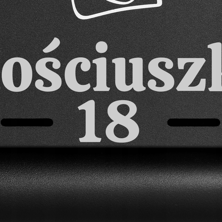 SKRZYNKA POCZTOWA NA LISTY Z NUMEREM DOMU ADRESEM NAZWĄ ULICY NAPISAMI