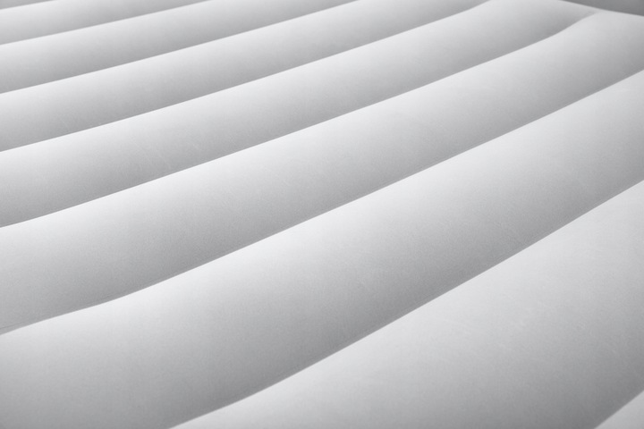 Dmuchany dla 2 osób dwuosobowy wysoki 200x150 wbudowaną pompką elektryczną