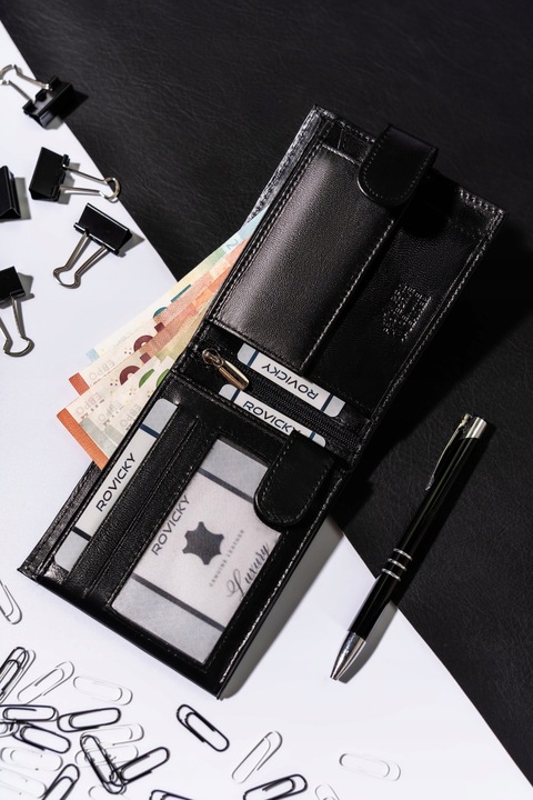 Elegancki portfel męski skórzany zapinany w pudełku na prezent Always Wild