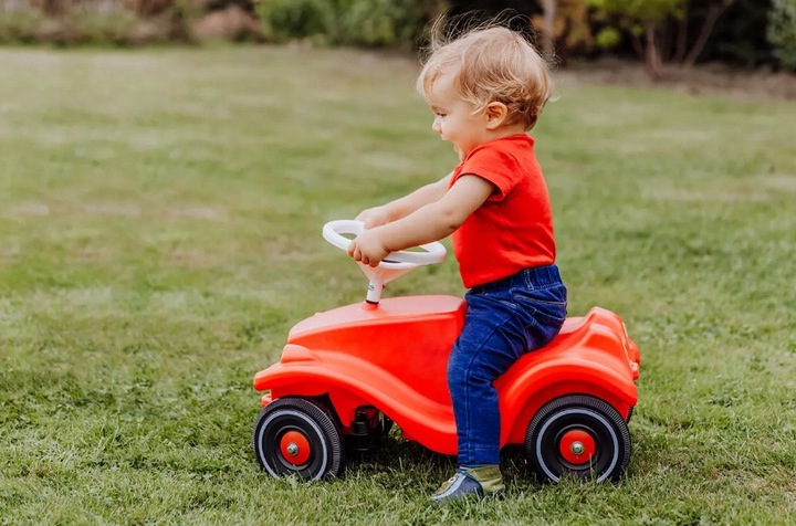 Mercedes C-Class Pojazd Z Rączką Dla Dzieci Jeźdźik Autko Pchacz Biały 12m+