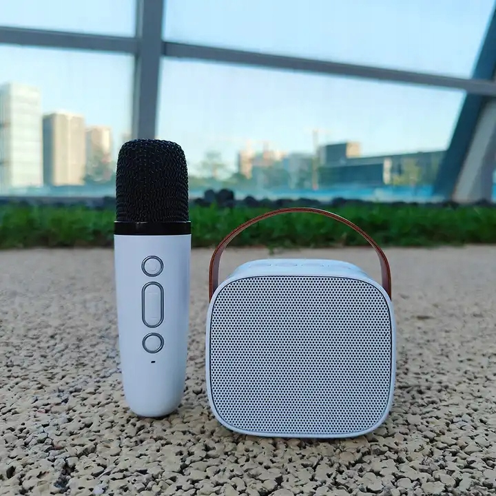 MIKROFON BEZPRZEWODOWY KARAOKE GŁOŚNIKIEM BLUETOOTH GŁOŚNIK Z KOLOROWYM LED