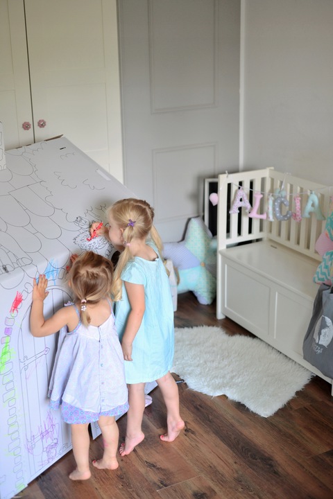 DOMEK Z TEKTURY tekturowy do malowania kartonowy