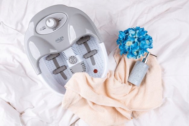 Masażer do stóp wodny hydromasażer do nóg podczerwień 4 rolki 3 nasadki