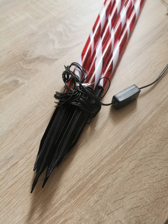 LAMPKI LED CUKIERKI LIZAKI 6SZT LED LASKA MIKOŁAJA 70CM CHOINKA SOLARNE