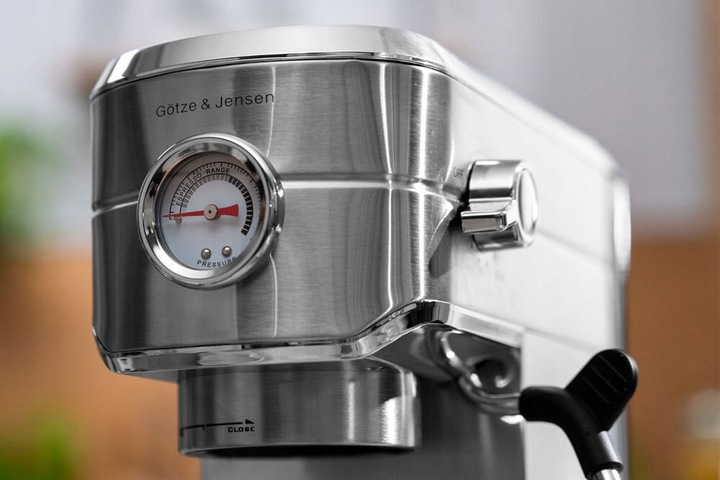 Ekspres kolbowy GÖTZE & JENSEN ECM700