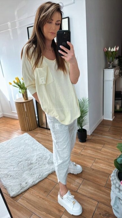 BY O LA LA! BLUZKA BASIC WĘZEŁ ANANAS UNI