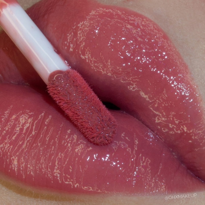 Claresa Błyszczyk do ust GLOSS IS MY BOSS 08