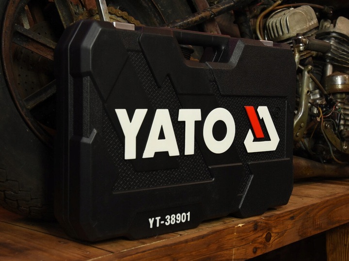 Zestaw kluczy YATO YT-38901 (122)