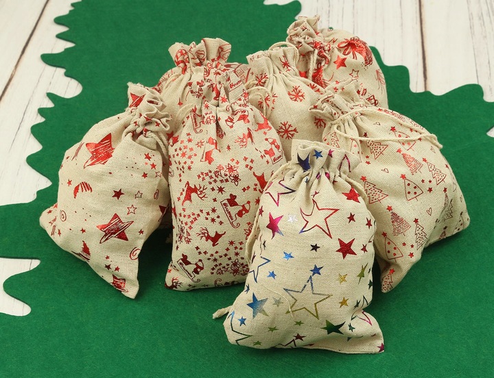 KALENDARZ ADWENTOWY dla DZIECI wiszący WORECZKI 12/16 cm DIY ZESTAW 73 el.